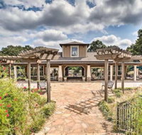 Lake Allatoona Area Studio w / Pool & Views! - Accommodation Ohio