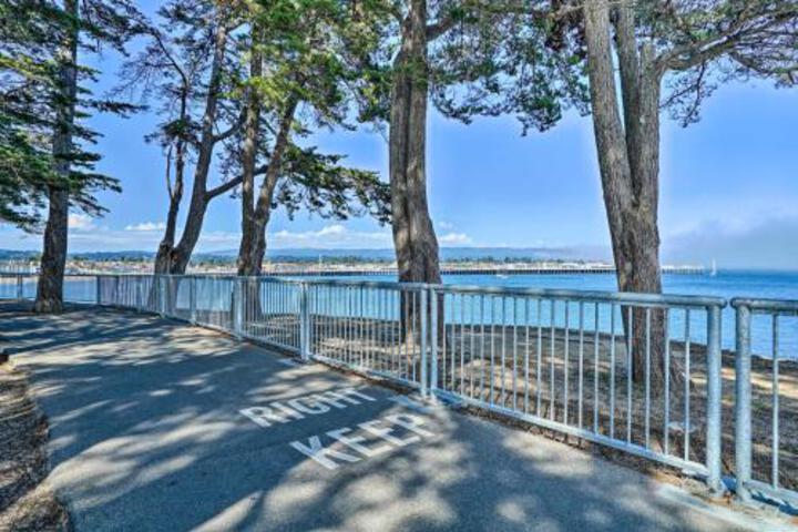 Santa Cruz Home W / Large Yard 1.5 Mi To Coast! - thumb 0
