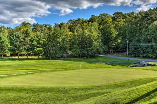 Ski Swim & Golf At The Hideout Hideaway! - thumb 5