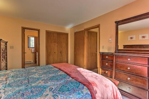 Ski Swim & Golf At The Hideout Hideaway! - thumb 3