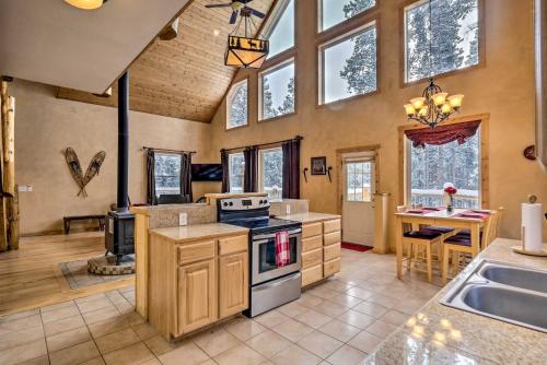 Scenic Fairplay Cabin 4 Wooded Acres & Deck! - thumb 0