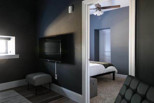 Mins To Downtown Ballpark Arch With Free Parking W & D Zencity At Bordeaux - thumb 1