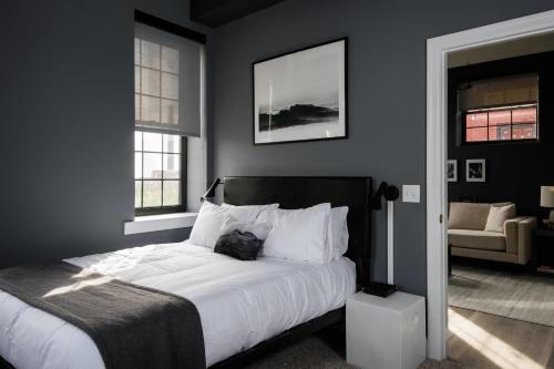 Mins To Downtown Ballpark Arch With Free Parking W & D Zencity At Bordeaux - thumb 0