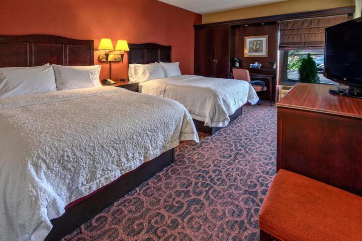 Hampton Inn Ashland - thumb 3