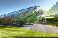 Islandia Ny Accommodation Ohio