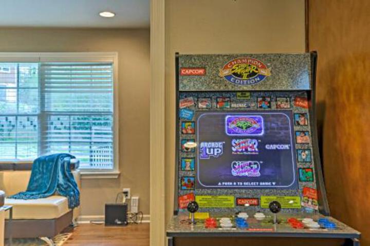 Urban Oasis With Game Room 6 Mi To Downtown ATL - thumb 2