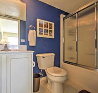 Luxe Lakeside Regatta Bay Getaway with Pool Access! - Accommodation Ohio