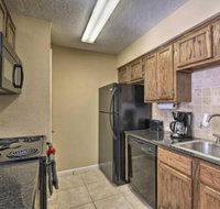 Game Day Retreat w / Pool Access 2Mi to a & M - Accommodation Ohio