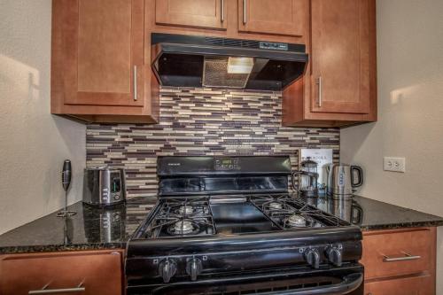 Arch Dome Dtown Lux Loft With Rooftop By Zencity - thumb 1