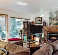 Sun Chateau TreeTops Getaway - Accommodation Ohio