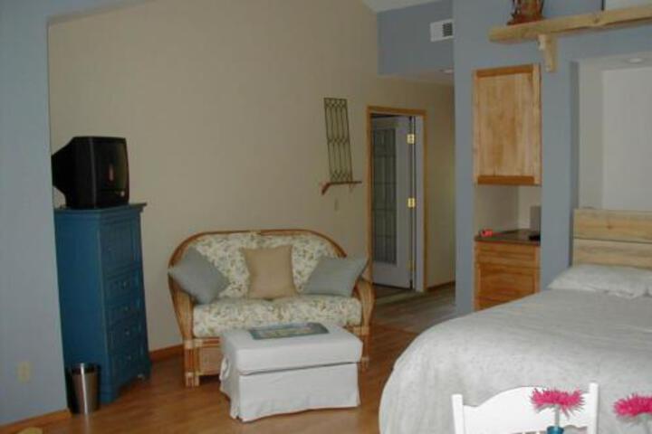 Saltbox - thumb 5