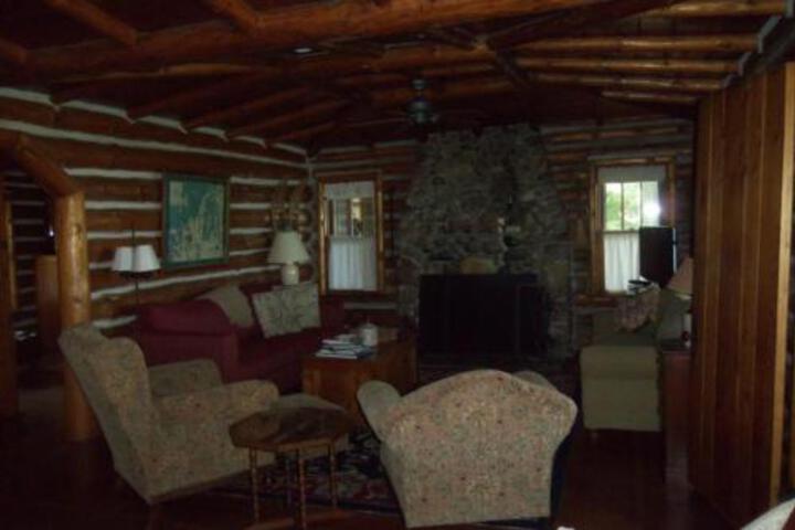 Burba Lodge - thumb 4