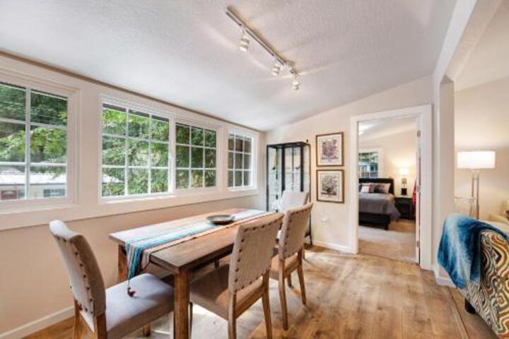 Mums Cottage - thumb 0