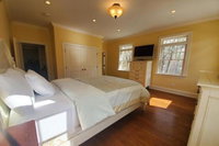 Gorgeous Grafton Getaway