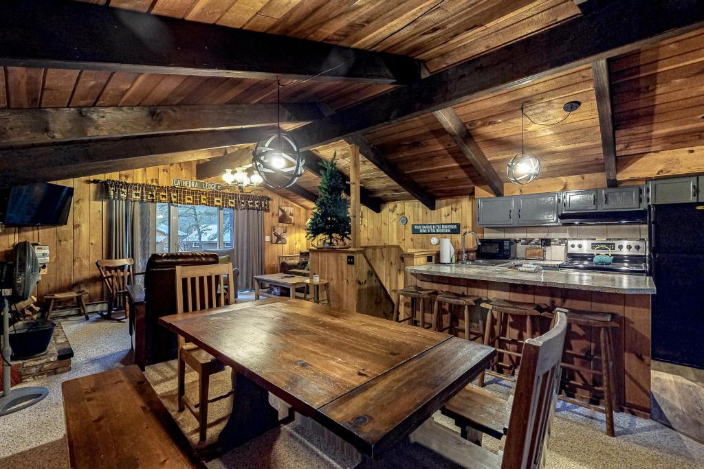 15 Merrimeeting Chalet - thumb 4