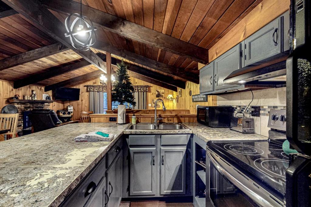 15 Merrimeeting Chalet - thumb 3