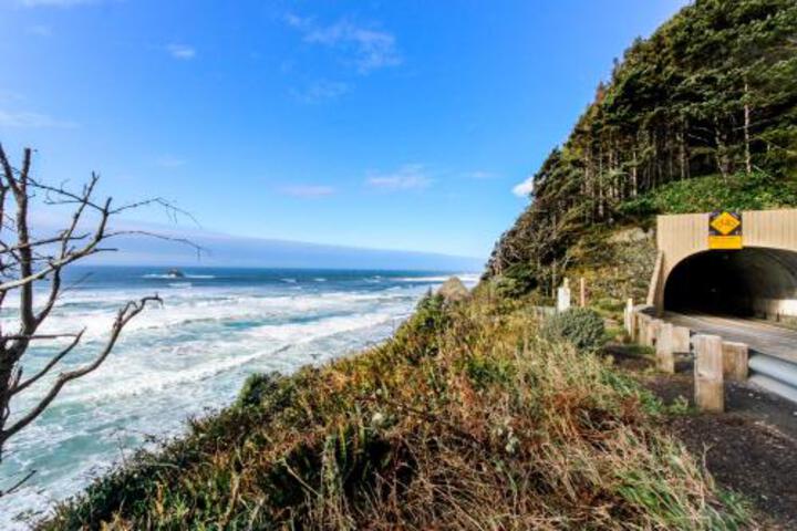 Alki House - thumb 4