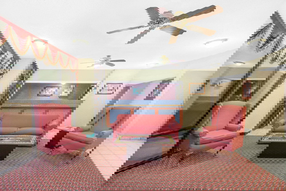 Super 8 By Wyndham Bulls Gap Greeneville Area - thumb 1