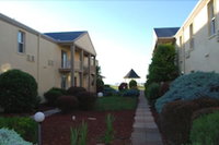 Clinton Inn And Suites