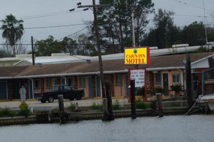 Cajun Inn Motel - thumb 3