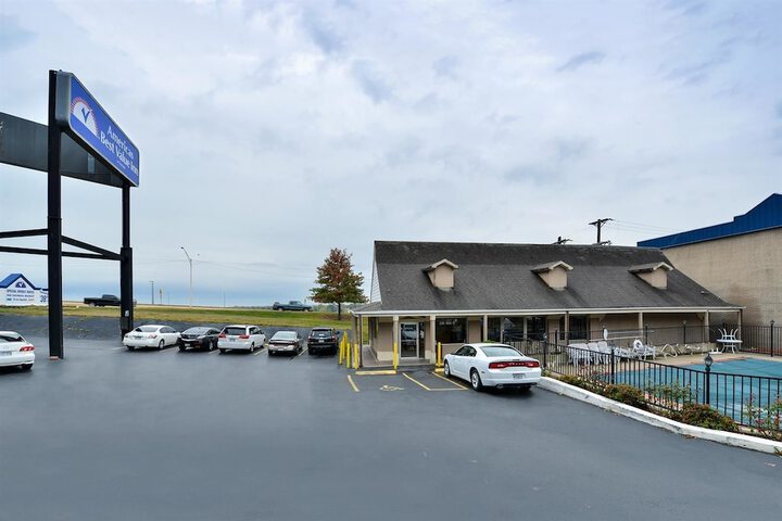 Americas Best Value Inn-North Little Rock - thumb 1