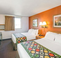 Super 8 by Wyndham Aberdeen West - Accommodation Ohio