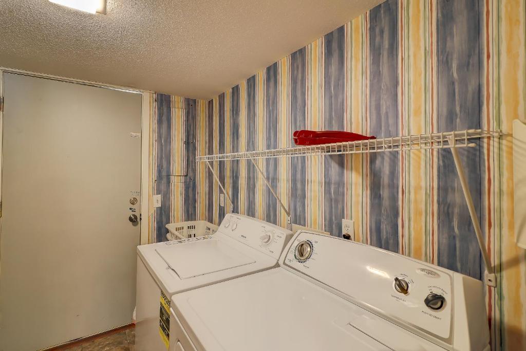 306 Shipmaster 2 BR Condo Shipyard Golf - thumb 4
