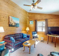 Rustic Retreat Cabin - Accommodation Ohio