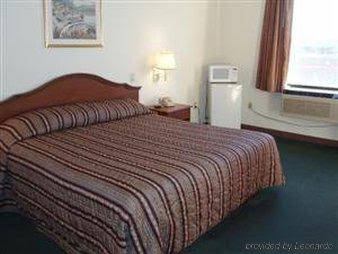 Plaza Hotel - thumb 1