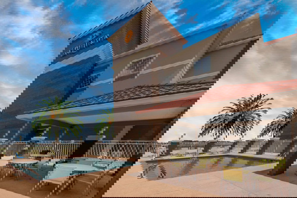 La Quinta Inn & Suites By Wyndham Port Lavaca - thumb 4