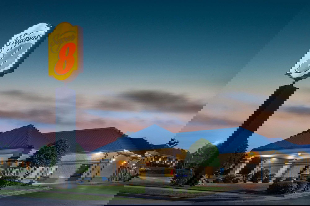 Super 8 By Wyndham North Little Rock/McCain - thumb 0