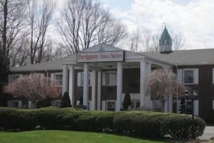 Parsippany Inn And Suites Morris Plains - thumb 0