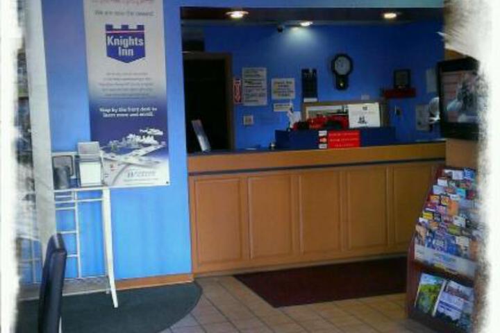 Knights Inn Fort Smith Airport - thumb 2