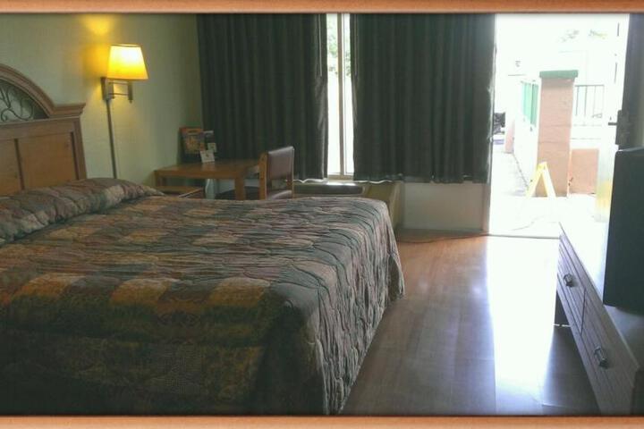 Knights Inn Fort Smith Airport - thumb 6