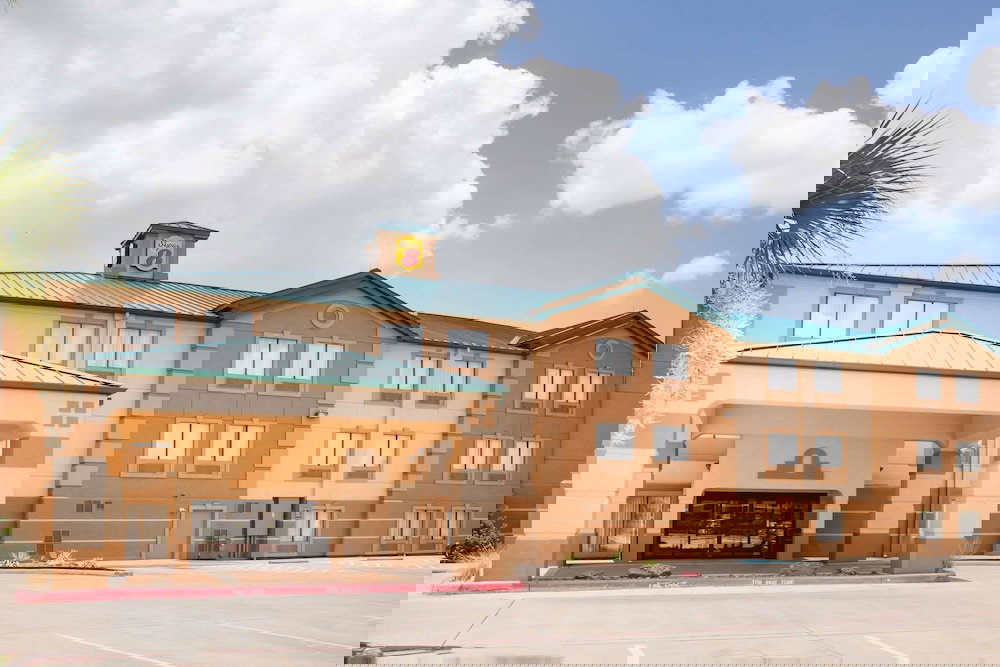 Super 8 By Wyndham Port Arthur/Nederland Area - thumb 0