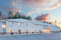 Super 8 by Wyndham Seville