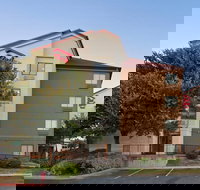 Red Roof Inn PLUS+ Austin South - Accommodation Ohio