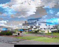 Rodeway Inn And Suites