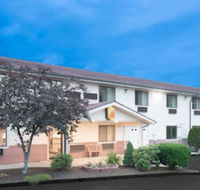 Super 8 by Wyndham Augusta - Accommodation Ohio