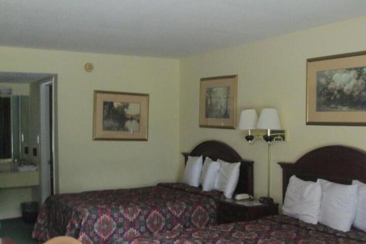 Regency Inn Fayetteville/Fort Bragg - thumb 6