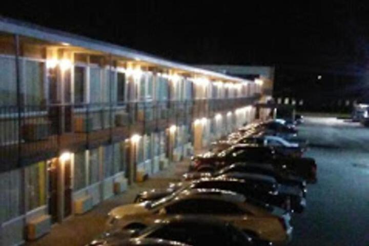 Regency Inn Fayetteville/Fort Bragg - thumb 5