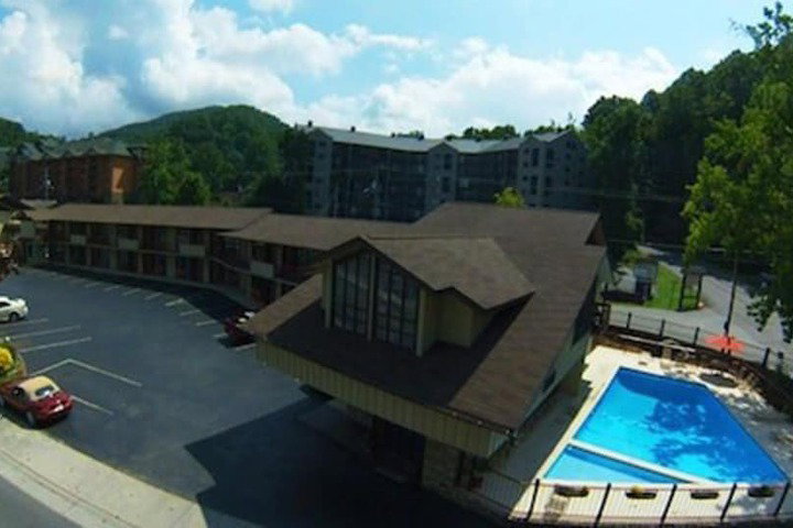 Mountain House Inn - thumb 6