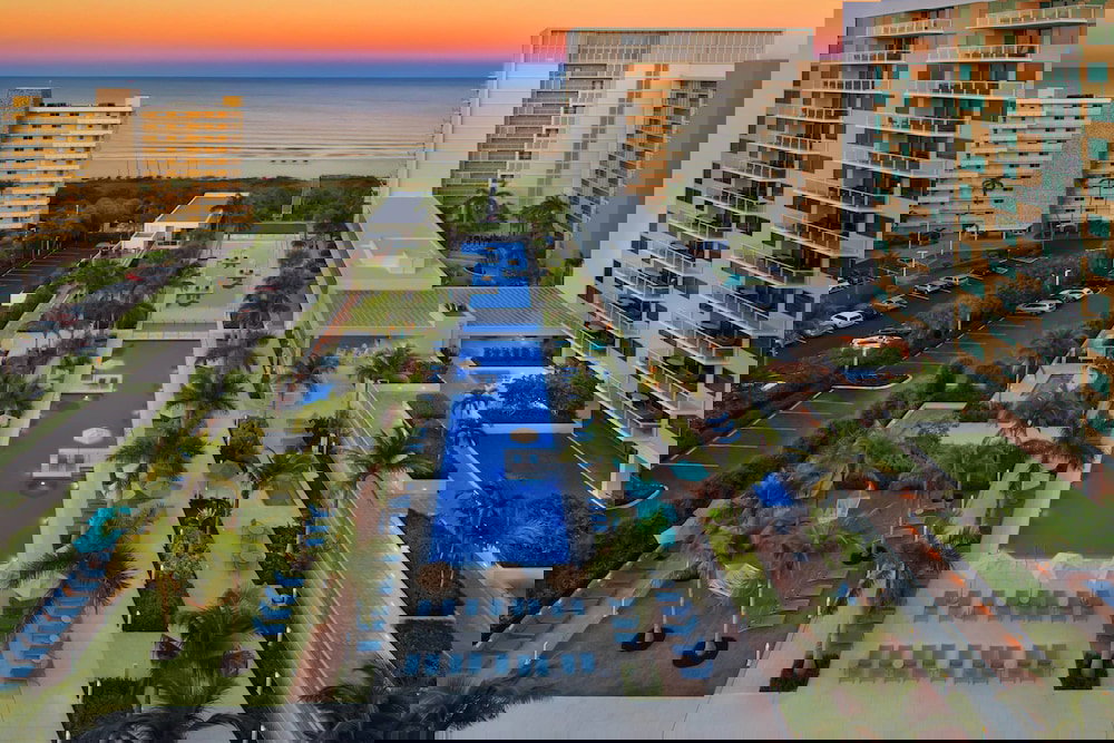 Marriott's Crystal Shores - thumb 0