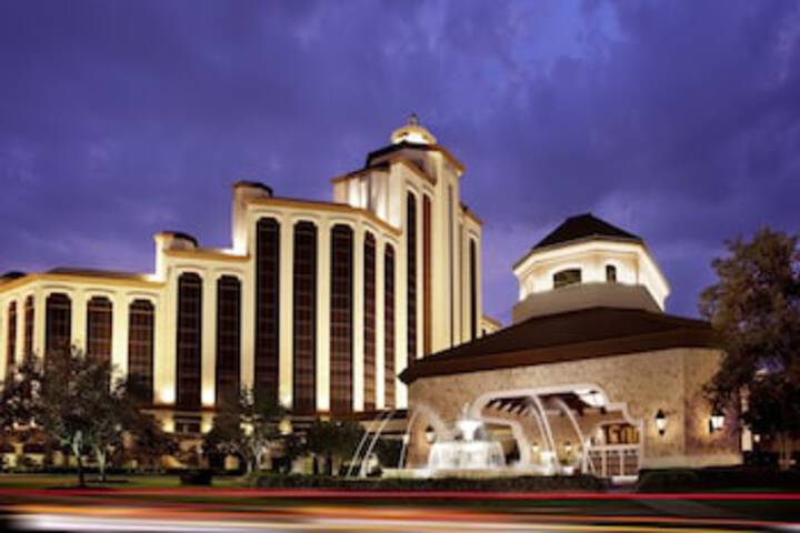 L'Auberge Casino Resort Lake Charles - thumb 0