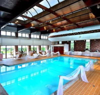 Nichols Village Hotel - Accommodation Ohio