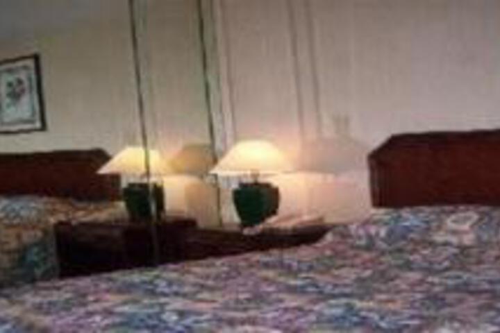 Metro Motel - thumb 0