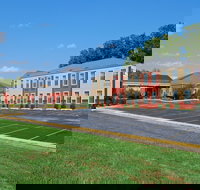 Clarion Pointe Corydon - Accommodation Ohio