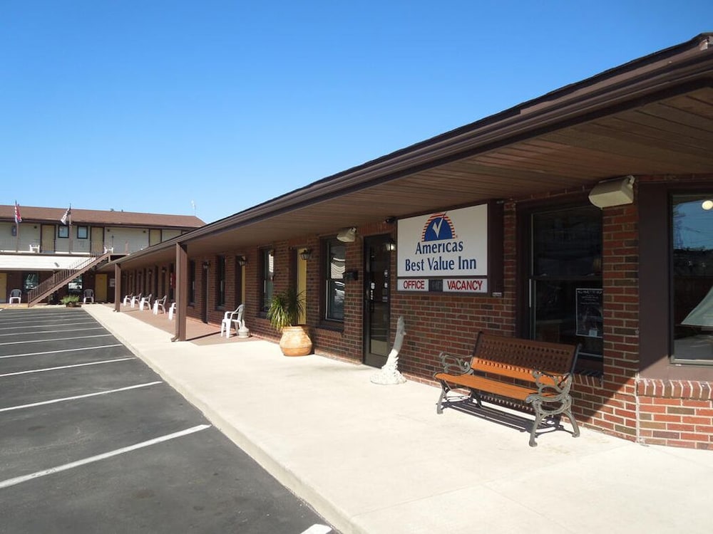 Arlington Inn - thumb 1