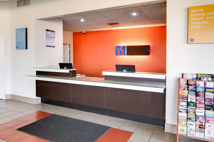 Motel 6 Mount Pleasant, TX - thumb 4