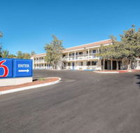 Motel 6 Redding CA - South - Accommodation Ohio
